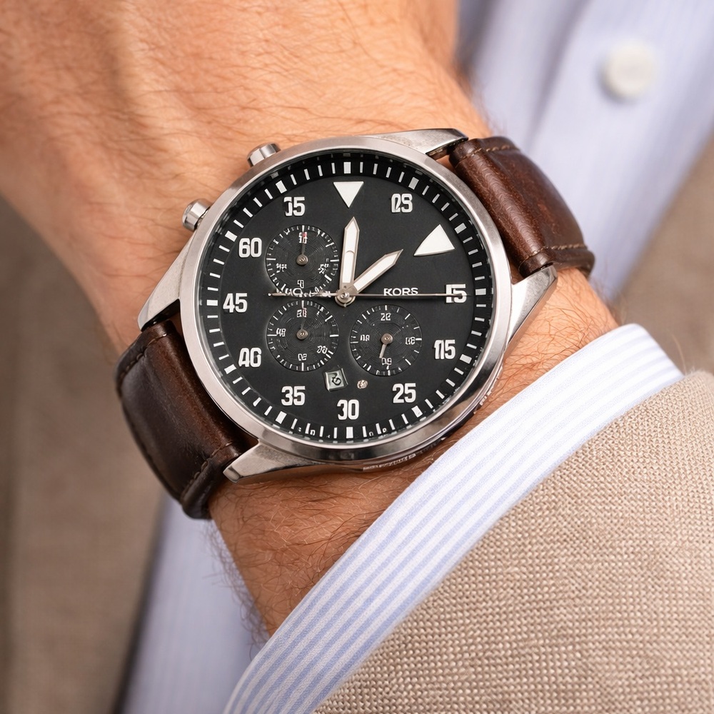 Michael Kors Chronograph Watch Brown Leather Strap Stainless Steel MK8362